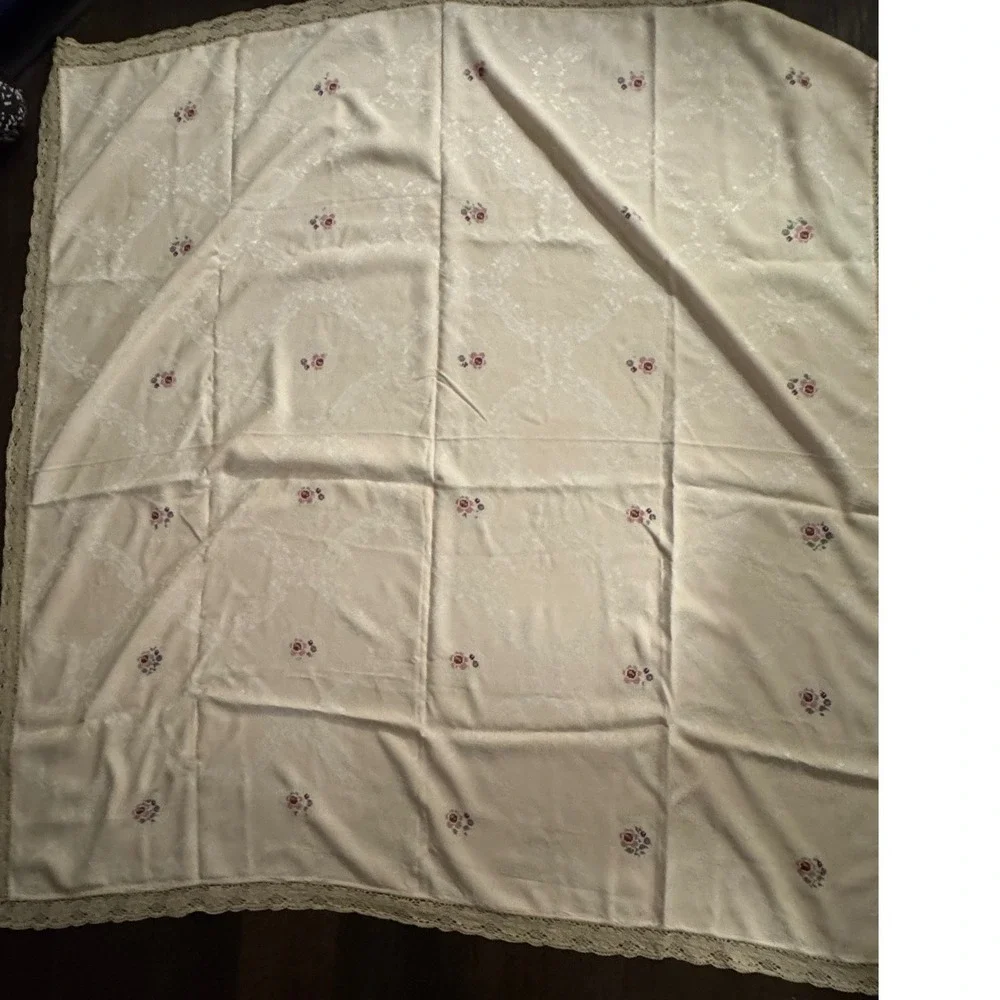 Vintage Pink‎ Embroidered Crochet Lace Damask Tablecloth Square 64
